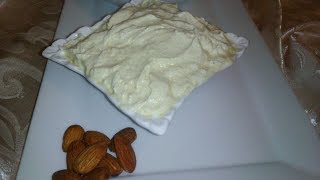 كريمة اللوز الخاصة بالطورطات المخبوزات  - Crème d'amandes