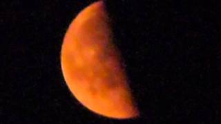 24th of 4th 2011 4am blood red moon lumix tz20