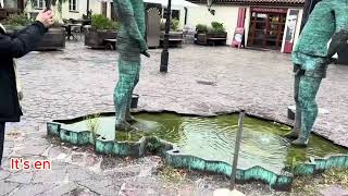 Prague - Urinating Sculptures - Unexpected and HilariousI make lifestyle videos