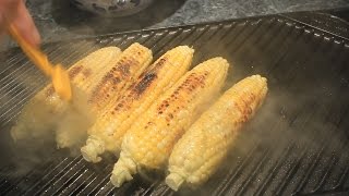 How to Grill Fresh Corn on the Cobb ~  Easy