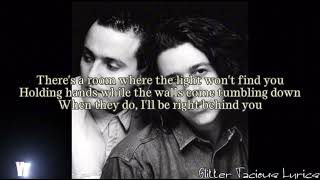 Tears For Fears- Everybody Wants To Rule The World lyrics\\ Glitter Tacious Lyrics