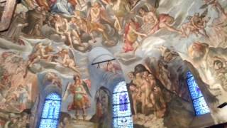 SAINT FRANCIS OF ASSISI SHRINE, PAINTING BEHIND ALTAR, ASSISI IN ITALY