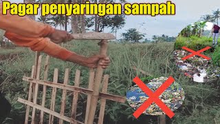 Cara pasang pagar untuk menahan sampah yg masuk ke lahan sawah