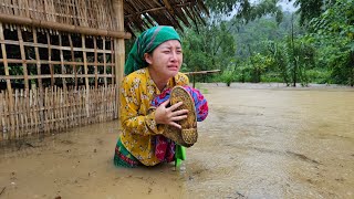 The 15-year-old girl ran away from the flood waters.Her belongings were burned in the terrible flood