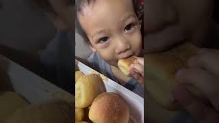 BITE SIZE PANDESAL - FILIPINO BREAD.