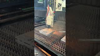 Powerful 30KW Fiber Laser Cutting Machine Cutting 50mm 60mm 70mm