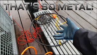 That's So Metal! Special guest helps me pull up a crabpot!