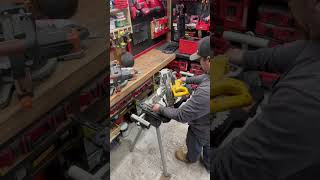 My custom dewalt ryobi Milwaukee packout saw stand!! Follow me on my channel ( Cesar Castro)