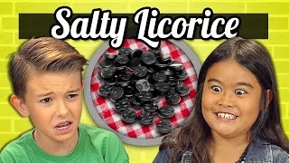 KIDS vs. FOOD #17 - SALMIAKKI (SUPER SALTY LICORICE)