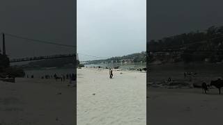 Ram Jhula & Ganga Beach of #rishikesh  #shorts #ytshorts #youtubeshorts #shortsfeed