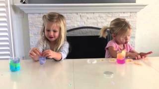 Taylor & Olivia: glitter slime activity play and interview