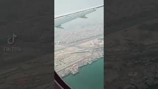 Dubai International Airport landing