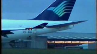 Garuda 747-400.flv