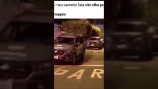 Quando meu parceiro fala não olha para trás