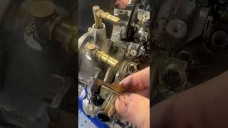 Landrover Discovery 4 lost compression due to failed cam link chain.