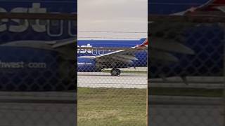 Southwest Airlines taxiing to FLL 10L #aviation #avgeek #fll #planespotting