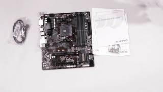 Unboxing Gigabyte Motherboard AB350M-DS3H hands on