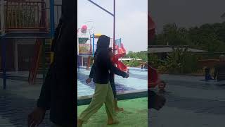 Berenang di puncak Mojokerto Jawa Timur #shortsfeed #shortsvideo #shorts