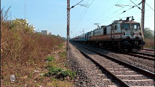 WAP7 + LHB Acceleration | 12854 Amarkantak Express hauled by BZA WAP7 39016| INDIAN RAILWAYS