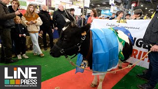 SIA 2024. Action de la Confédération Paysanne contre Lactalis / Paris - France 27 février 2024