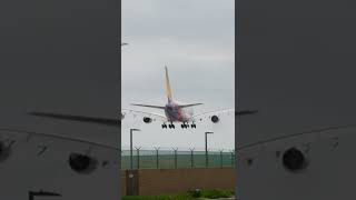 Asiana A380 Landing at LAX