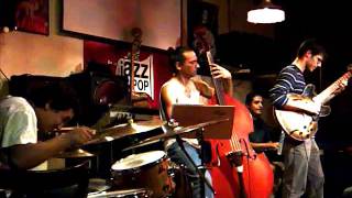 Jazz y Pop  Jam Session -  Juanjo Hermida, Alvaro Torres, Diego Olivera, Tomas Fraga, Paul Dourge