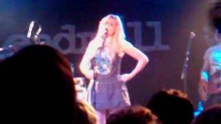 Diana Vickers - N.U.M.B (Live)