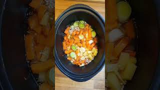 Slow Cooker Bean & Vegetable Soup