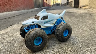 Monster Jam Megalodon with Eddie #monsterjam #megalodon #monstertrucks #toysforkids