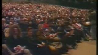 Film festival under police violence - Beograd 1997.wmv