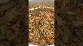 Masala Fry Bhindi Ki Recipe By Kitchen with Rahat #bhindifry #bhindirecipe #shorts #youtubeshorts