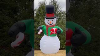 20-Foot Snowman Goes Up In Seconds! #christmas #christmasdecor #inflatables