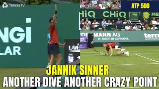 Jannik Sinner dit it again! Another dive, another crazy point! (Halle 2024)