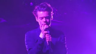 Harry Styles (Phoenix, AZ) Oct 14, 2017 - Part 2 of 4  - The Middle