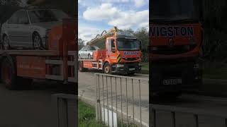 Renault recovery truck