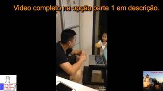 Filha carinhosa sempre da agua pro papai do jeito diferente  video completo