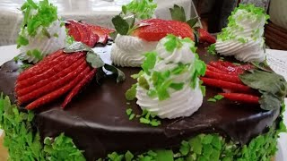 حلوة لعيد الميلاد والمناسبات باحترافية  Gâteau d'anniversaire professionnel