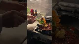 وصفة اندومي جديدة لذيييذة 😋🍜 #shorts #tiktok