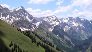 Les Merlas, randonnée d'été en dessus de Grandvillard dans le canton de Fribourg