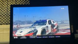 Denny Hamlin gets lucky in Overtime at Darlington