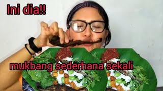 LALAPAN MENTAH,LEUNCA,PETE,IKAN ASIN,SAMBEL TERASI MERAH NIKMATNA AMPUN2AN!!