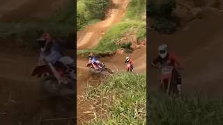 AWESOME MOTOCROSS BATTLE #mx #motocross #moto