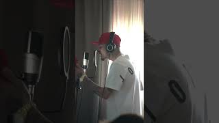 El Jincho grabando en el estudio con Dasinto #shorts #jincho #rap #shortvideo #estudio