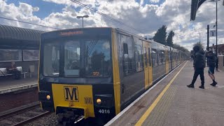 Tyne and Wear Metro Metrocars 4016/4014 arrive into Wallsend