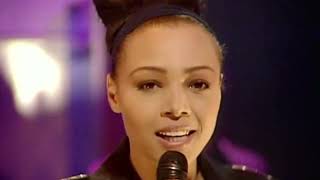 Kim Appleby - G.L.A.D. (1990s Top of the Pops)