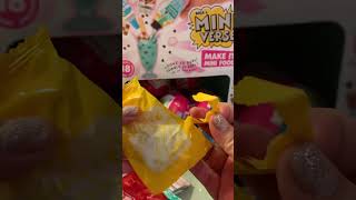 Mini verse make it mini food unboxing Part 1