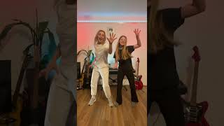 Shik Shak Shok #danceoke #shikshakshok #dancetutorial