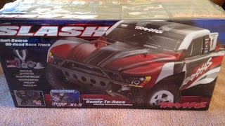 TRAXXAS SLASH 2wd unboxing and drag racing