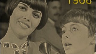 1968 PETIT PAPA NOEL - Mireille, Remy Mathieu & Paul Mauriat grand orchestra