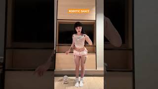 ROBOTIC DANCE #subscribemychannel #please #please